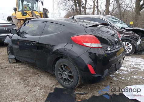 2013 Hyundai Veloster Base W/Black z USA, uszkodzony, nr VIN KMHTC6AD7DU172108